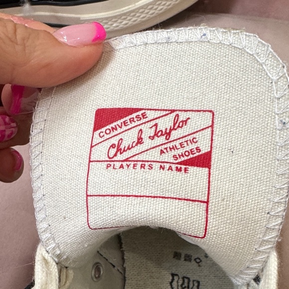 Custom embroidered Converse Black Floral women’s  High-Tops worn once - Picture 3 of 5